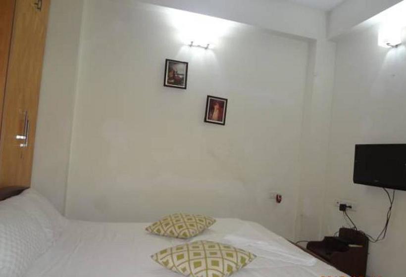 Bed and Breakfast Chennai Bnb Service Apartments 5