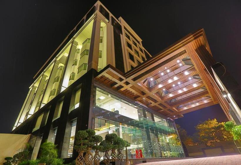 Hotel Ranjee S Lucknow