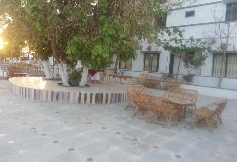 Vresorts Etranger Resort 5