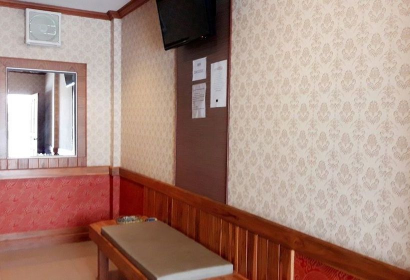 Hotel Bypass And Resort 8