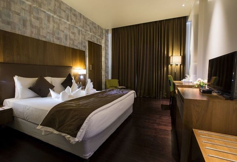 Hotel Citrus Chinchwad Pune 8