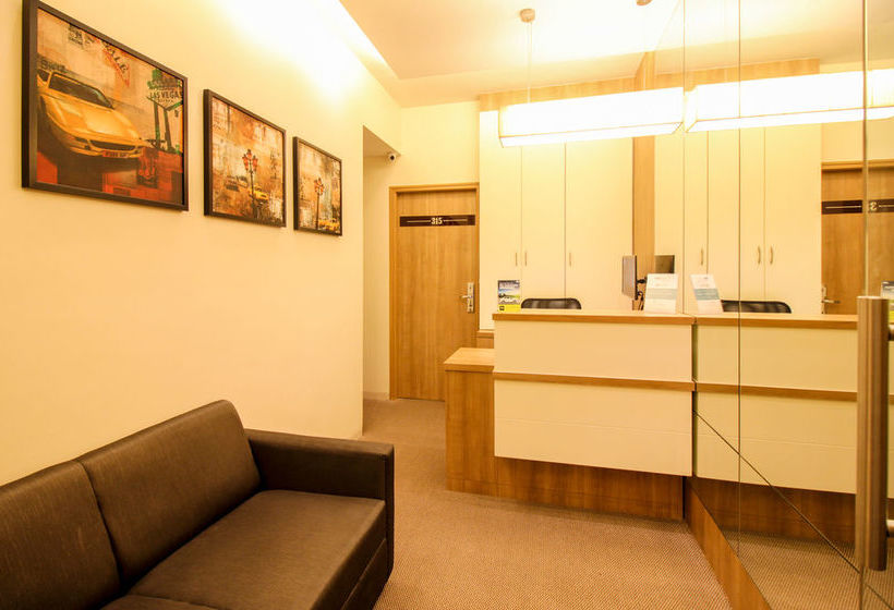 Hotel Ascot International 1