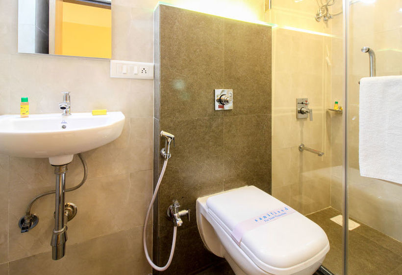 Hotel Ascot International 19