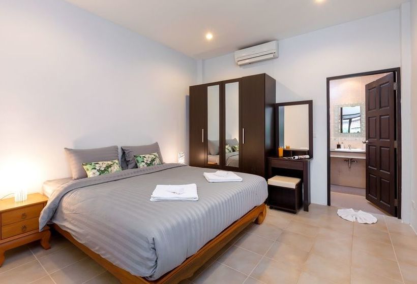 Karon Beach Pool Villas 8