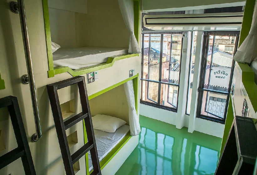 The Port Hostel By Suwatchai 14