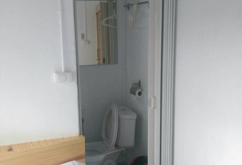 The Port Hostel By Suwatchai 16