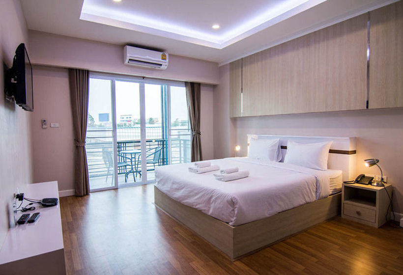 Hotel At Home At Udon 18