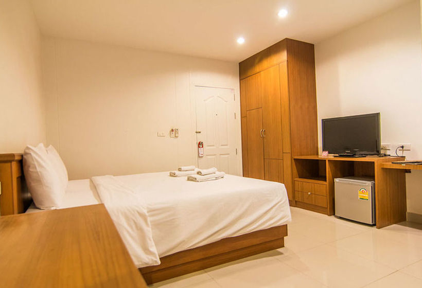 Hotel At Home At Udon 4