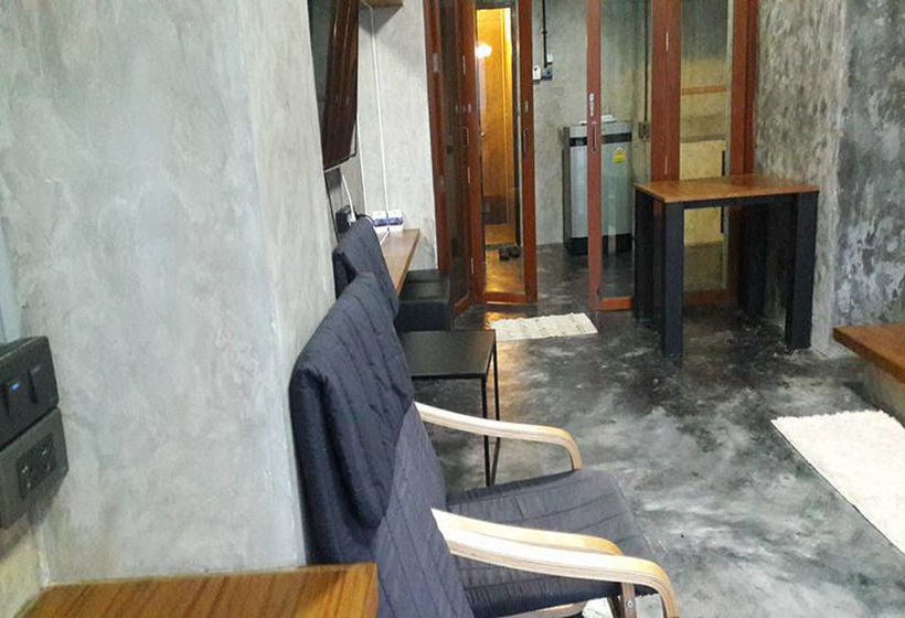 Pension Sabaidee Beach Rayong 16