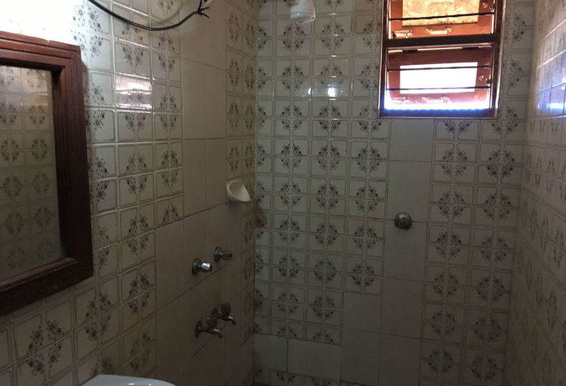 Hotel Crossroad Inn 11