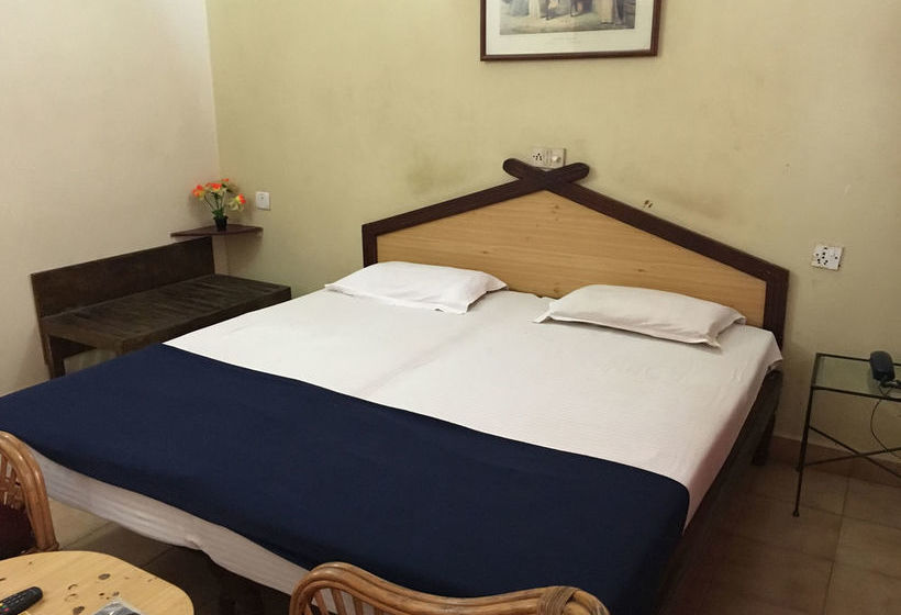 Hotel Crossroad Inn 2