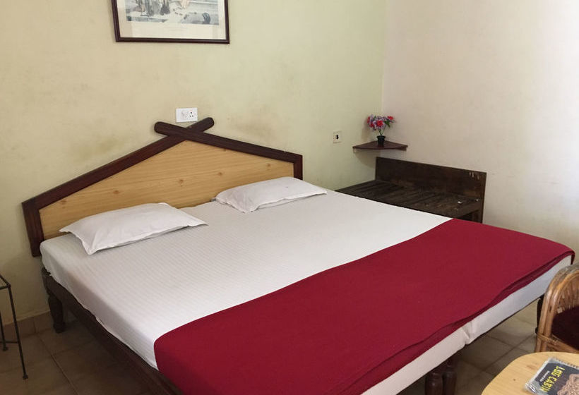 Hotel Crossroad Inn 5