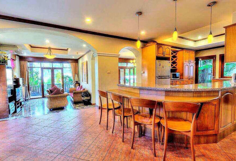 Baan Sawadee Villa 11