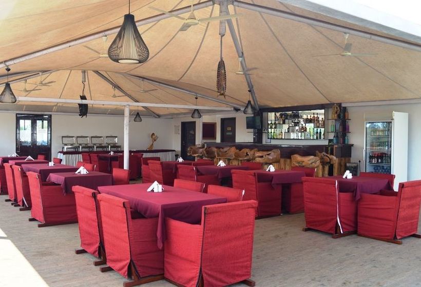 Hotel Calangute Central 11