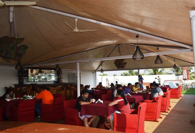 Hotel Calangute Central 12