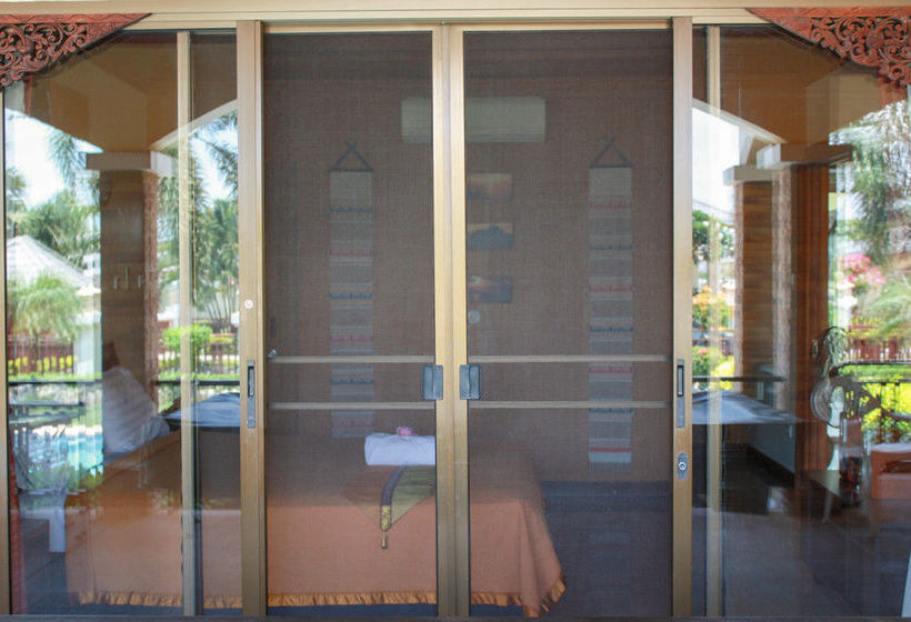 Ban Steven Pool Villa Cha Am 2