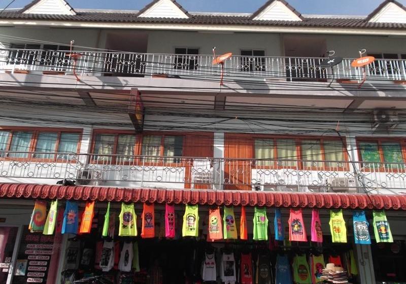 Moon Dance Hostel 11