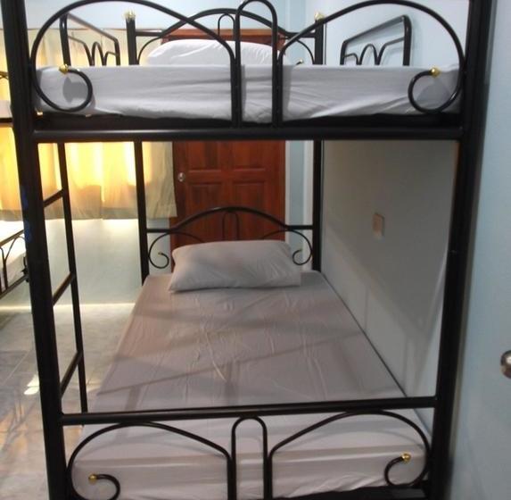 Moon Dance Hostel 18