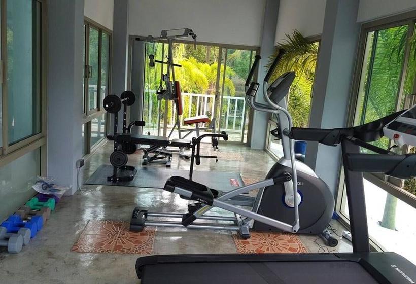 Hotel Bora Bora Villa Phuket 11