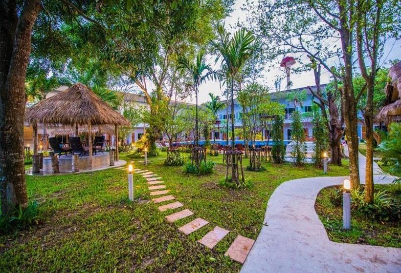 Hotel Bora Bora Villa Phuket 15