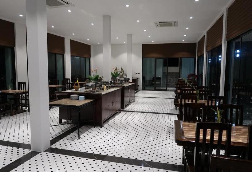 Hotel Bora Bora Villa Phuket 16