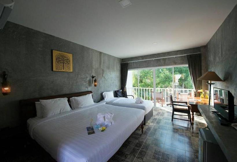 Hotel Bora Bora Villa Phuket 2