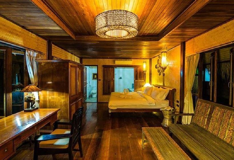 Hotel Bora Bora Villa Phuket 6