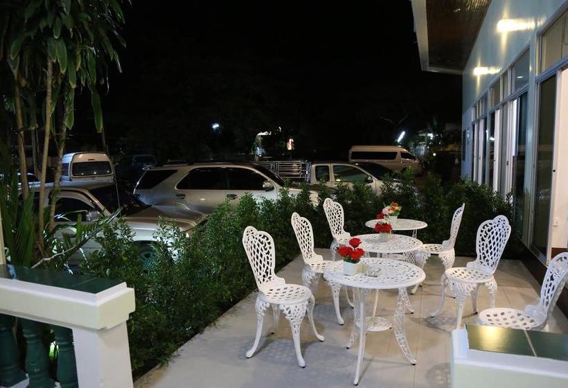 The Great Rayong Hotel 10