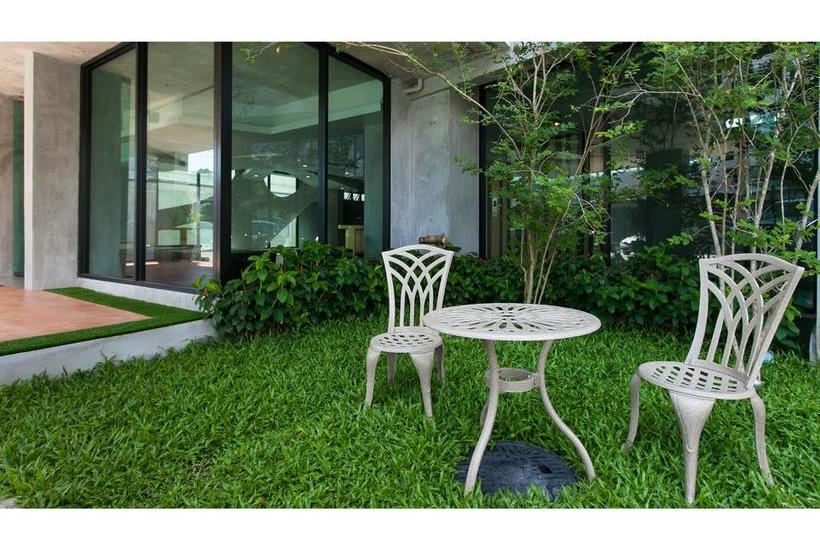 B2 Phuket Boutique & Budget Hotel 2