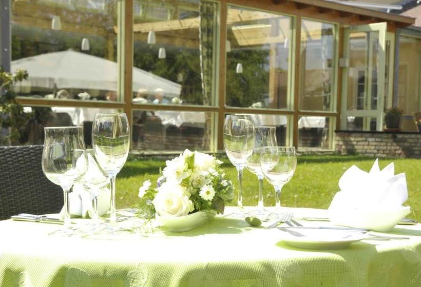 Hotel Gasthof zur Linde 14