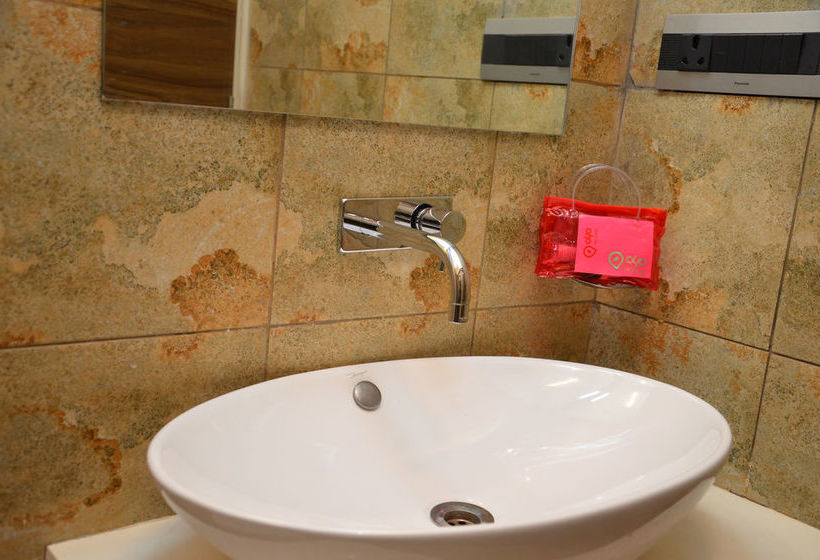 Hotel Lalajis Executive 10