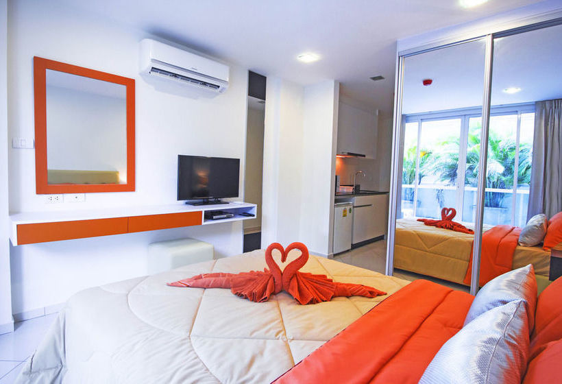 Art On The Hill By Pattaya Sunny Rentals 12