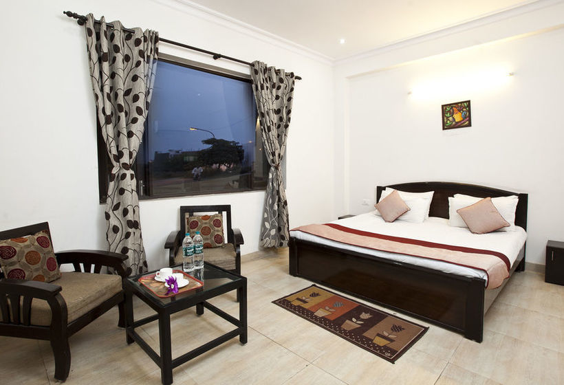 Hotel Mascot Hospitality 5