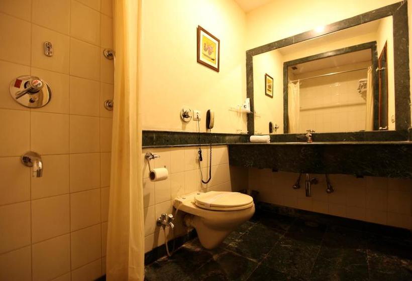 Hotel Midtown Grand 12