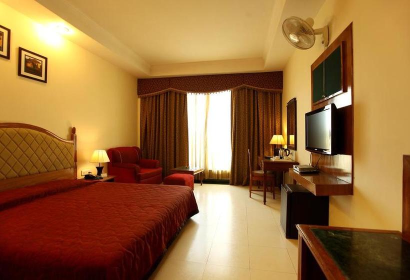 Hotel Midtown Grand 4