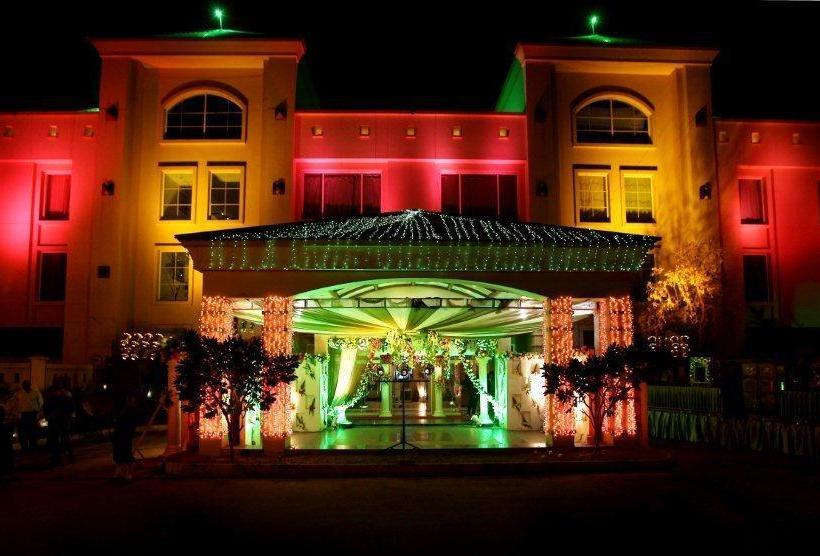 Hotel Midtown Grand 5