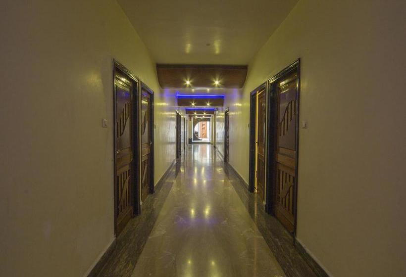 Hotel Oyo 1526 Gagan Plaza 5