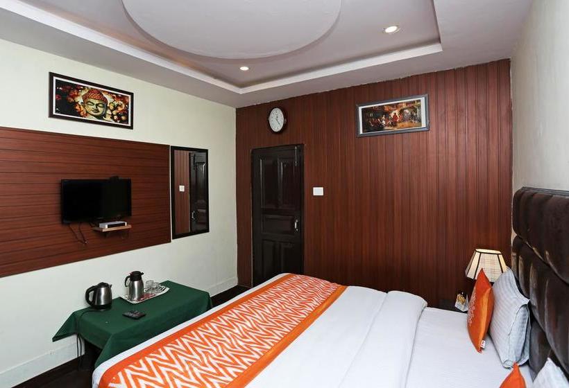 Hotel Oyo 8077 Madhuban 11