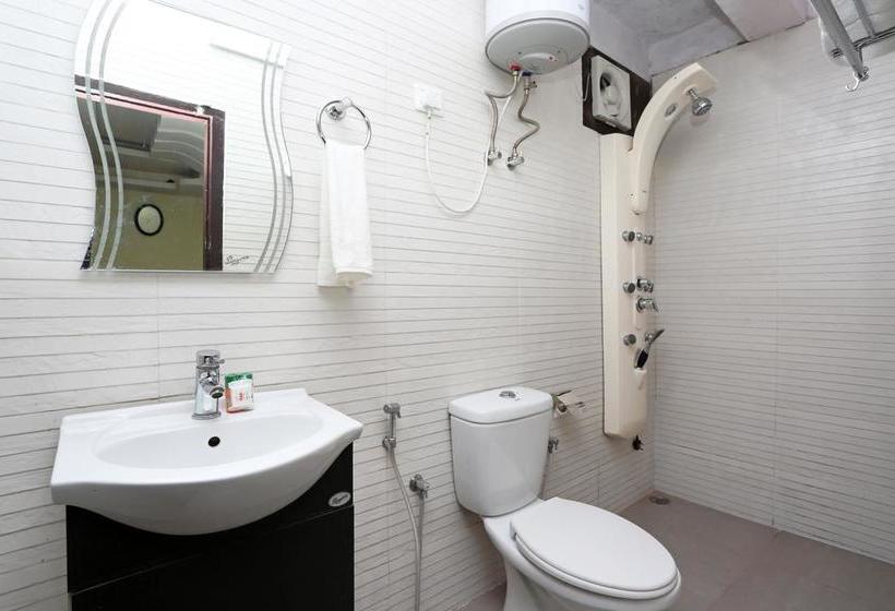 Hotel Oyo 8077 Madhuban 17