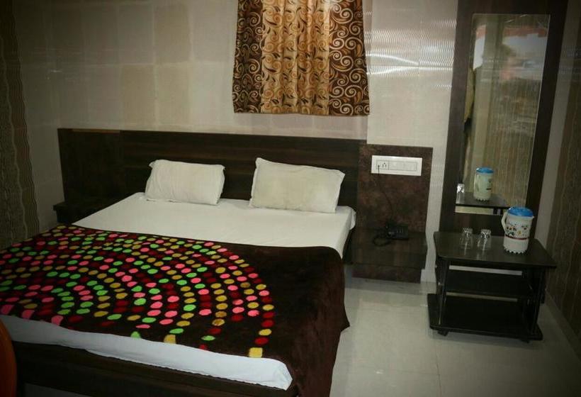 Hotel Shree Nath 2