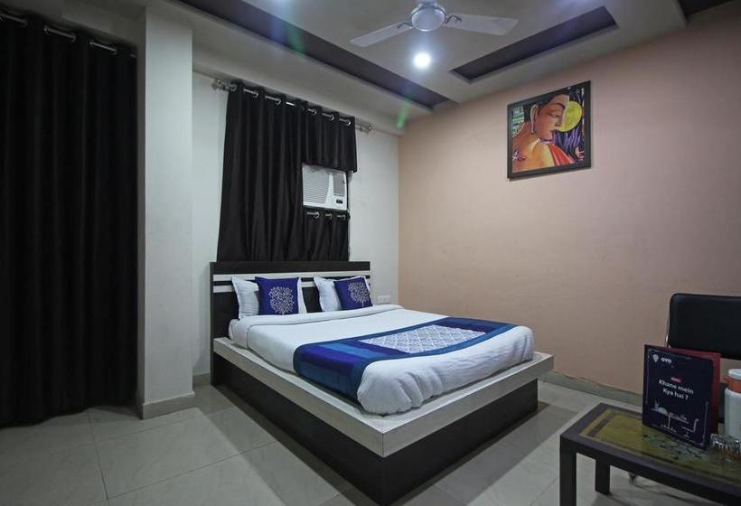 Hotel Oyo 7773 Simran Palace 14