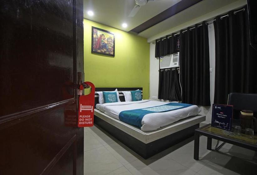 Hotel Oyo 7773 Simran Palace 15