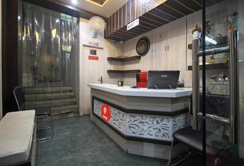 Hotel Oyo 7773 Simran Palace 2