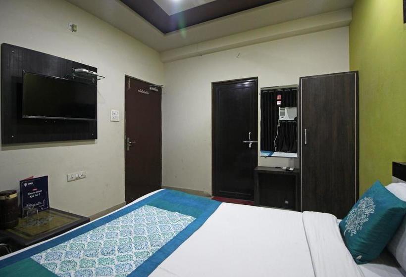 Hotel Oyo 7773 Simran Palace 3