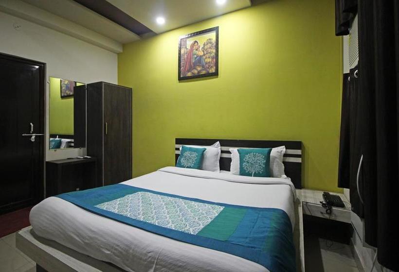 Hotel Oyo 7773 Simran Palace 7