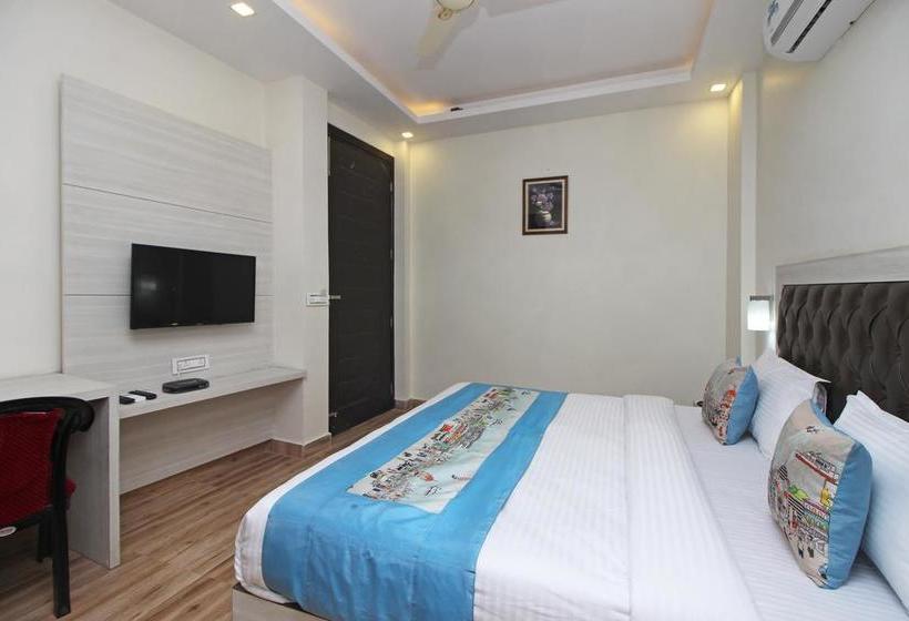 Hotel Oyo 8982 Surya Residency 12