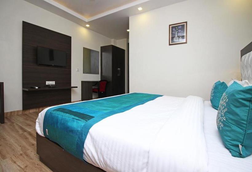 Hotel Oyo 8982 Surya Residency 14