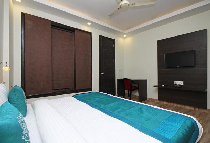 Hotel Oyo 8982 Surya Residency 18