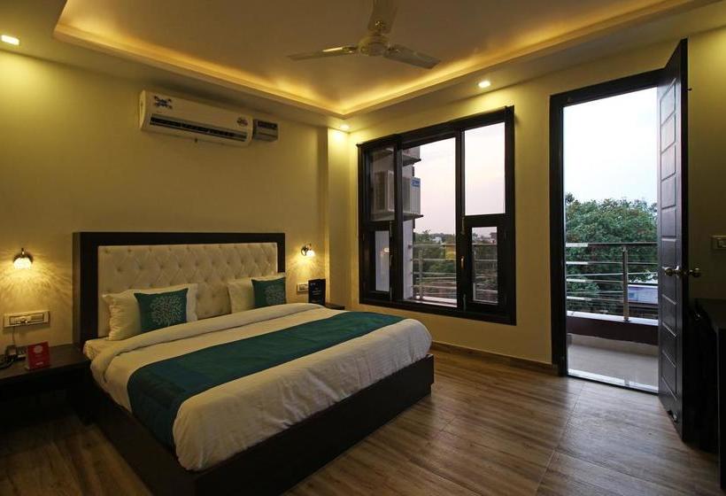 Hotel Oyo 8982 Surya Residency 5