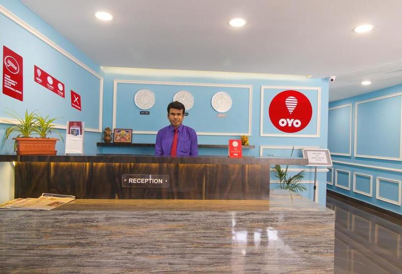 Hotel Oyo 8941 Golden Leaves 2